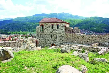 Пламъкът на Априлци! Пещера и новата пролет на въстанието