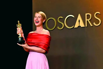 Всички обожават Джеси Бъкли