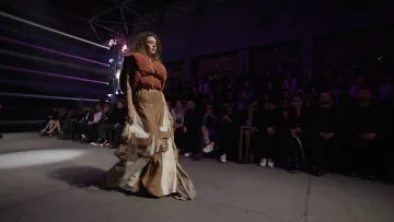 Студенти показаха скандална мода