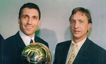 След 10 години. Стоичков скърби за Йохан Кройф