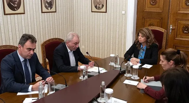 Президентът призова за мерки и за цените на стоките