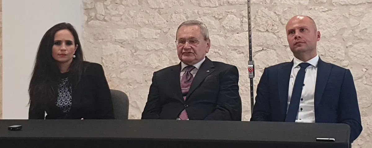 Маргарит Мицев с награда за антикомунистическа дейност