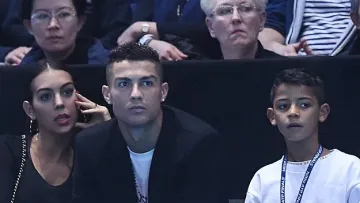 Роналдо подписва с Реал Мадрид