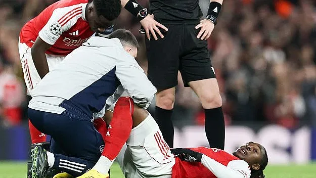 Лоша новина за Арсенал в битката за титлата