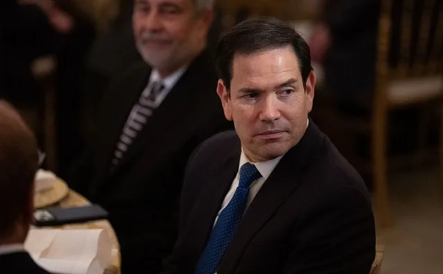 Световни кризи събират Г-7 край Париж, Рубио в центъра на вниманието