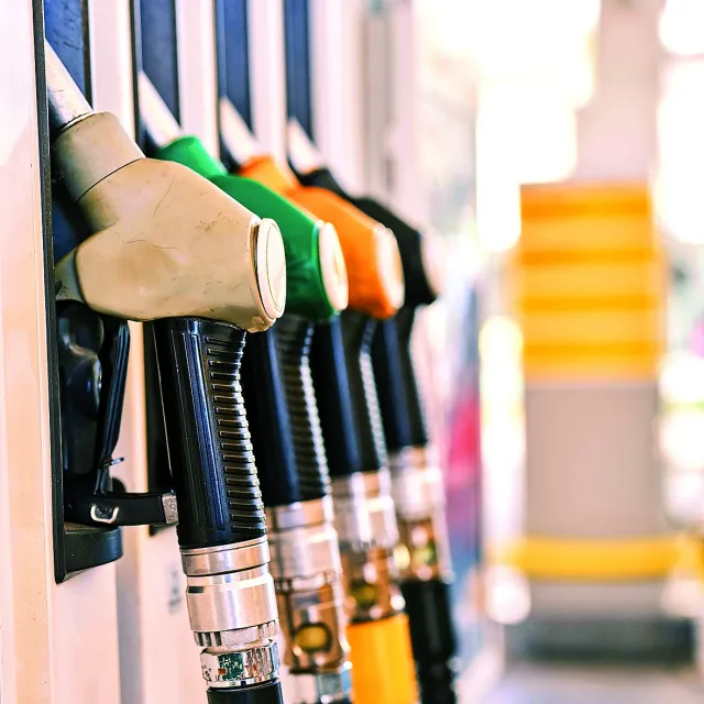 Енергийният шок стигна Европа