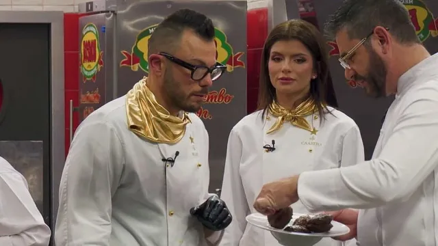 Актриси се сдърпаха в "Хелс китчън", шеф Ангелов изпъди първа звезда от Златните