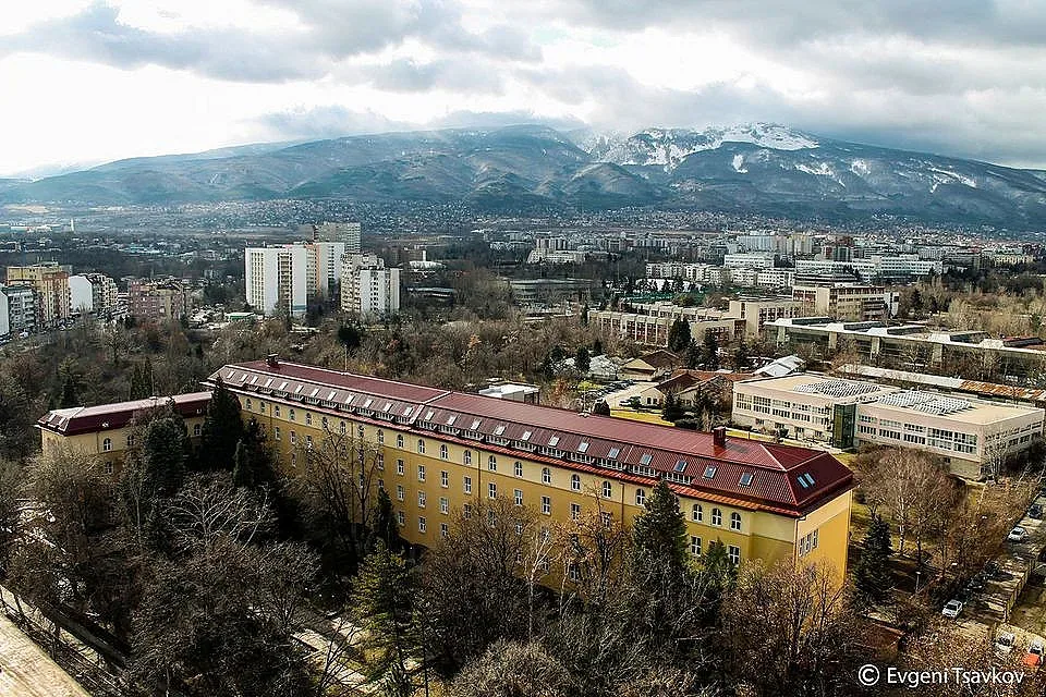 Студенти от 25 държави учат в Лесотехническия университет