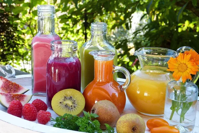 Вижте Топ 6 на действително полезните за здравето сокове