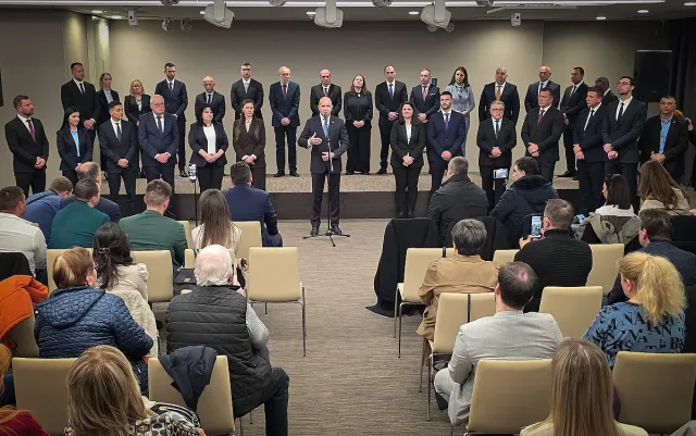 Радев в Бургас: Основната ни задача е да не допуснем страната ни да бъде въвлечена във военните конфликти