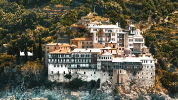 Серия вторични трудове в Атон. Щети по манастирите