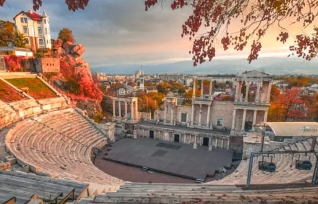 Пловдивчани сигурно са полудели! 3300 евро за две нощувки