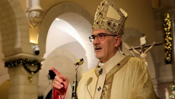 Голям скандал на Палмова неделя. Намесиха се папата, премиер и президент