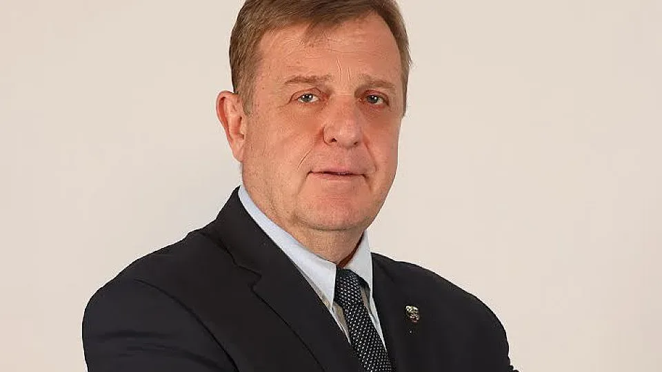 Каракачанов: Българският интерес не е война между Русия, ЕС и НАТО, а мир