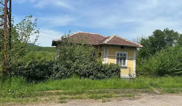 Страховити легенди разнасят славата на забравено българско село