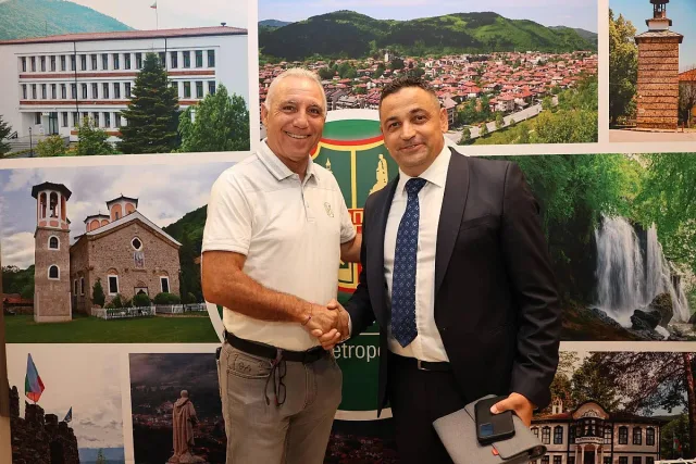 Етрополе открива Зала на „Спортната история“ с кът на Христо Стоичков