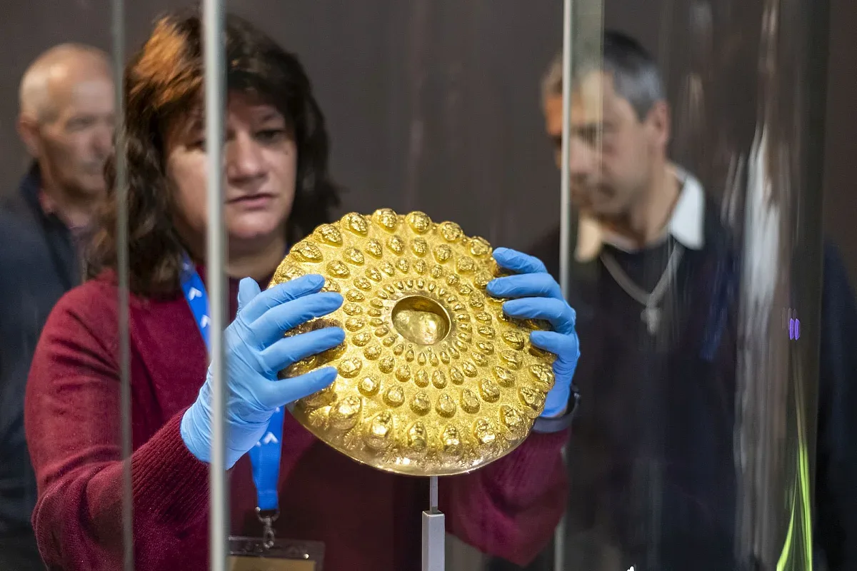 С подкрепата на „Асарел-Медет“ АД: Златното съкровище се завърна в Панагюрище