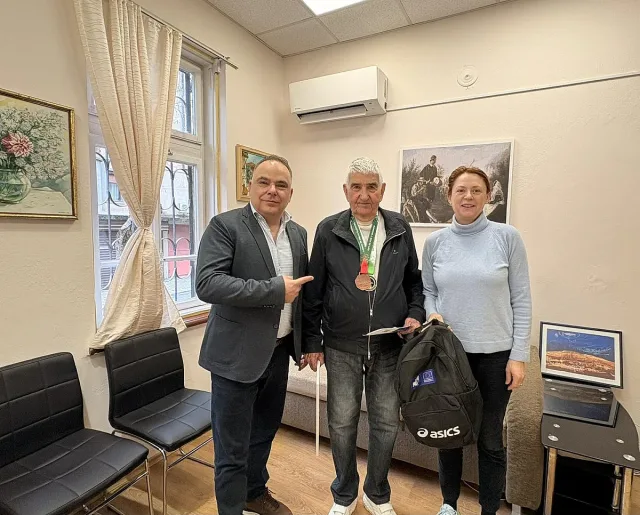 Специални отличия за най-възрастния участник в Маратон Стара Загора 2026