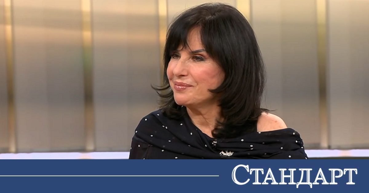 Кичка Бодурова се радва на първо внуче