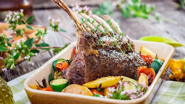 Lidl с цени на агнешкото по-ниски от миналия Великден