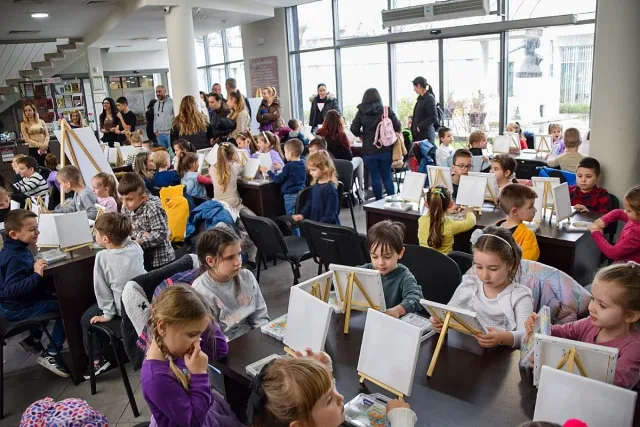 Най-малките родолюбци на Казанлък твориха в Музея на розата