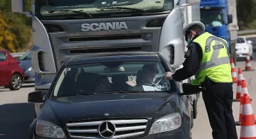 Гръция засилва контрола по пътищата този уикенд