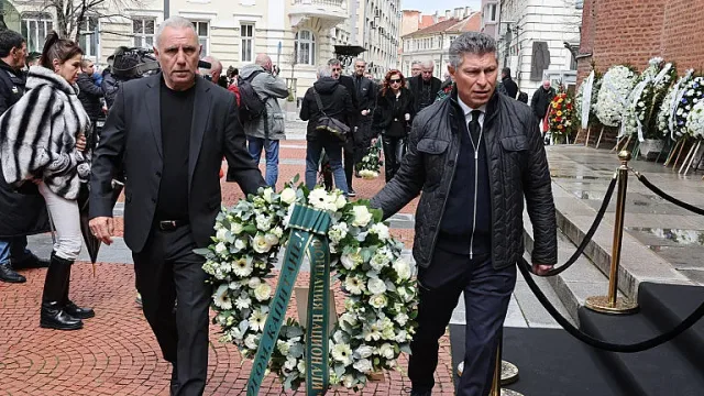 Страната се сбогува с легендата Борислав Михайлов
