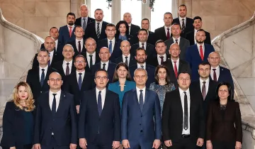 "Възраждане" с мащабна реформа в образованието! Чисти чуждото влияние