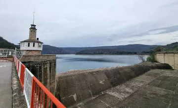 Голям наш язовир прелива, рискът остава заради снеготопенето