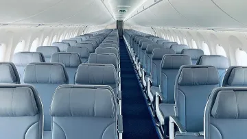 Почна се! Отменят полети, няма керосин