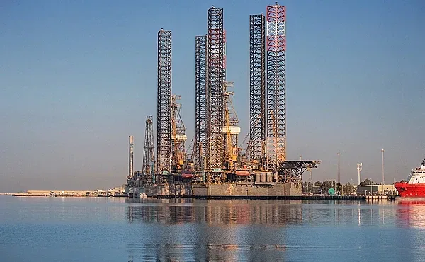 Спешно заседание на световните петролни гиганти. Решението