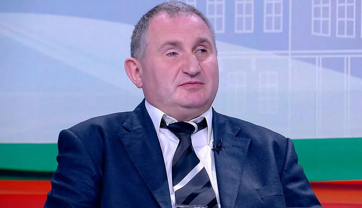 Незрящ кандидат влиза в битката за парламента и поставя остри въпроси