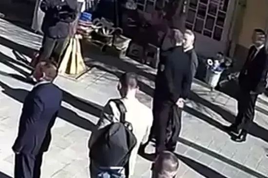 Гюров кацна с хеликоптер в Якоруда, никой не му обърна внимание