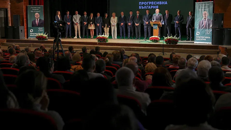 Радев с нова формула за обществените поръчки