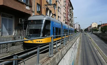 След 16 години! Местят най-проблемния трамвай в София