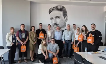 Електрохолд предоставя 7 стипендии на студенти по програмата M.O.V.E.