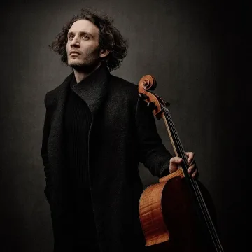 Световноизвестният виолончелист Николас Алщед прави своя дебют в София