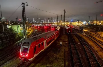 Домино от трагедии в Германия. Дерайлира влак