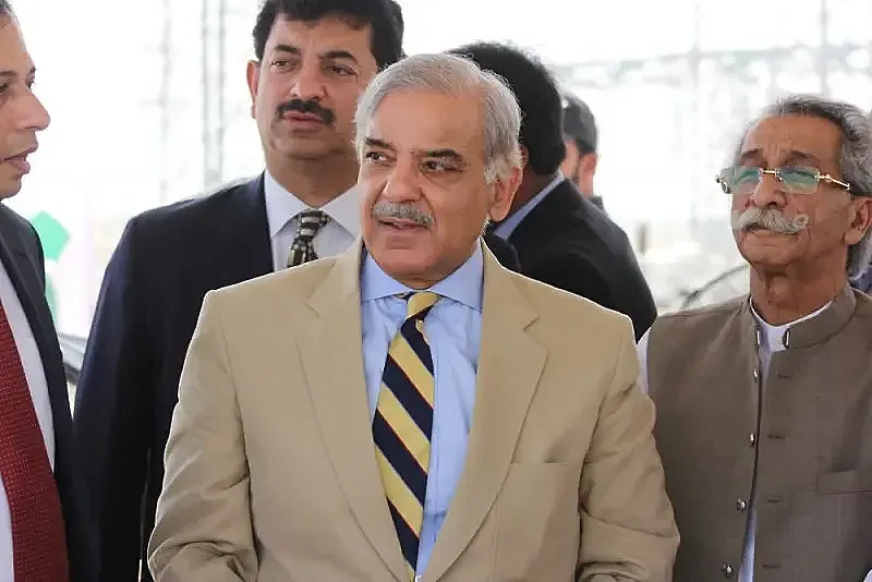 Пакистан влезе в голямата игра! Кой е премиерът, постигнал примирието с Иран