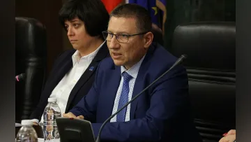 ВКС решава казуса със Сарафов. Ключово тълкуване за правомощията му