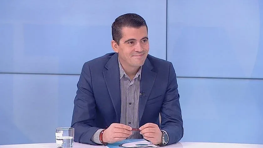 Александър Рашев пред СТАНДАРТ: Ще премахнем от властта НПО тумора