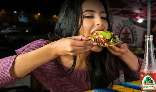 Експерт посочи колко време трябва на тялото да се възстанови след преяждане