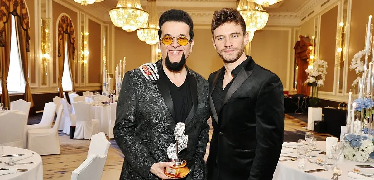 Евгени Минчев, Карло и 175 почетоха БГ легенди