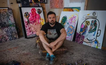 Известен БГ художник завладява Пловдив