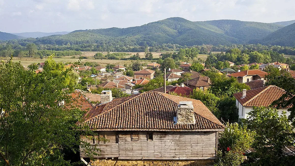 В селото на сенките телефоните замлъкват