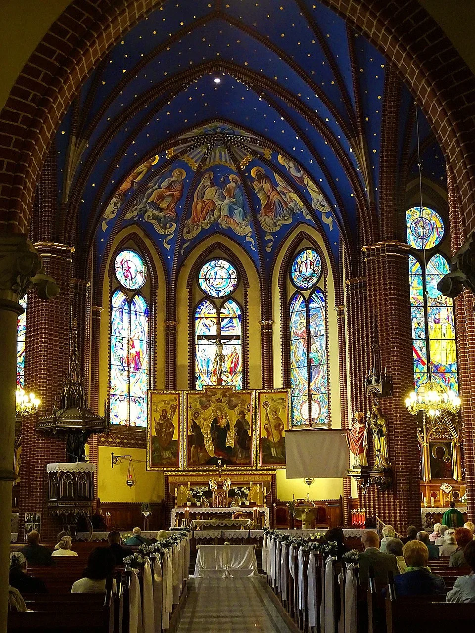 Светъл понеделник е! Момците „поливат“ момите с вода