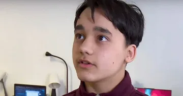 13-годишно момче от Варна създаде онлайн платформа, която да помага на учениците