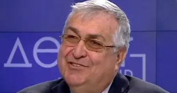 Близнашки: Играе се сложна политическа игра