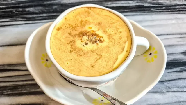 Луднаха по яйчено кафе, лекари предупреждават за риск