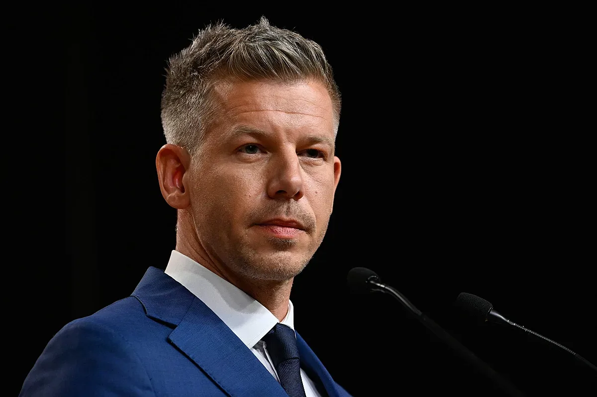 След победата на Мадяр - надежда, тревога и очакване в Унгария